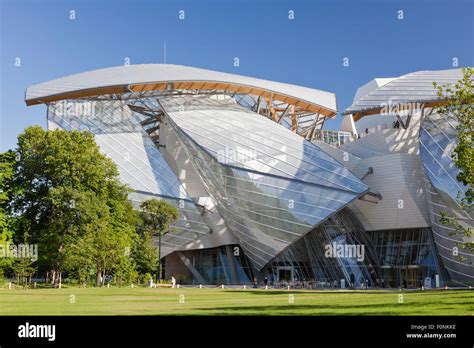 expo louis vuitton bois de boulogne|Louis Vuitton tickets.